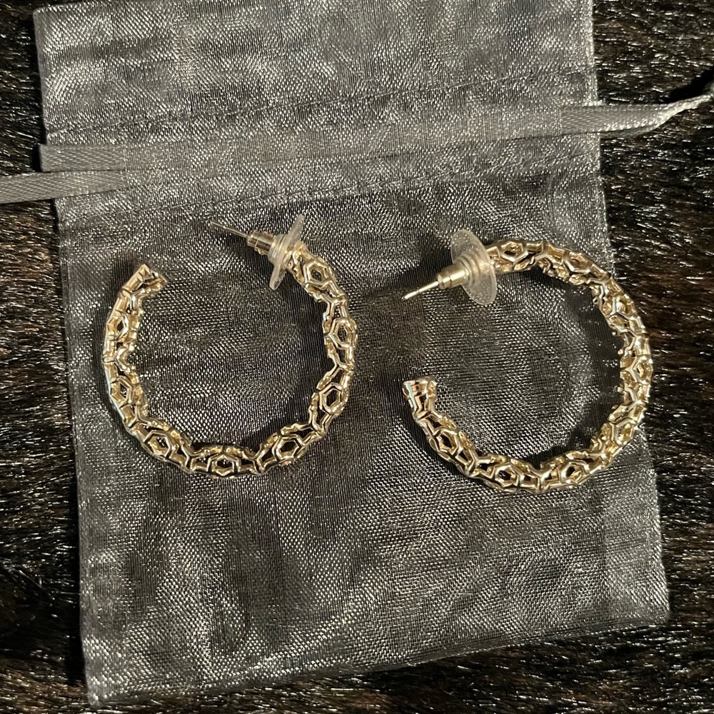 Kendra Scott Earrings 🫶🏻